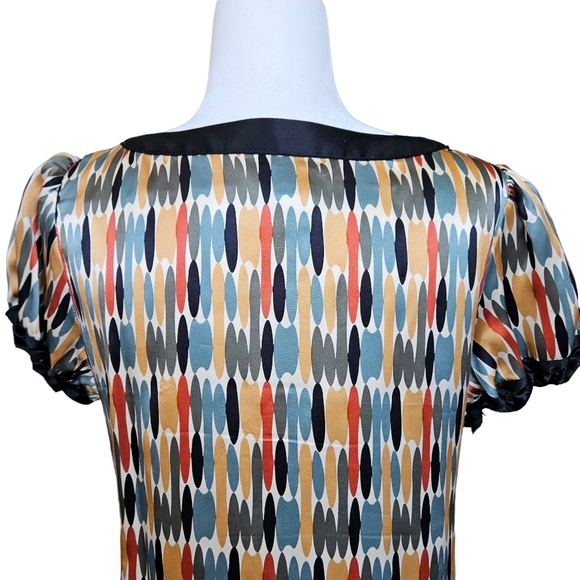 Studio M multicolor and black silk top V-neck rushed front short sleeve size L - Picture 7 of 10